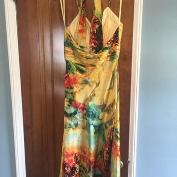 Colorful Formal Cache Dress - SIZE 8 - Picture 6 of 8